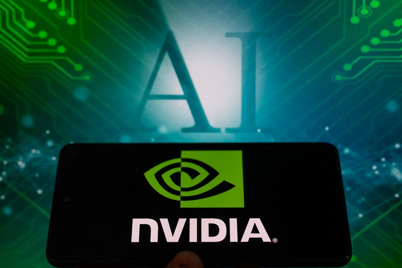Enterprise AI Structural Realignment: Pivot from Training Clusters to High-Throughput Inference Deployment