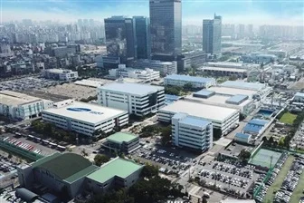삼성전기, 분기 매출 3조 원 돌파: AI 인프라 투자 확대와 ABF 기판 공급 부족의 상충