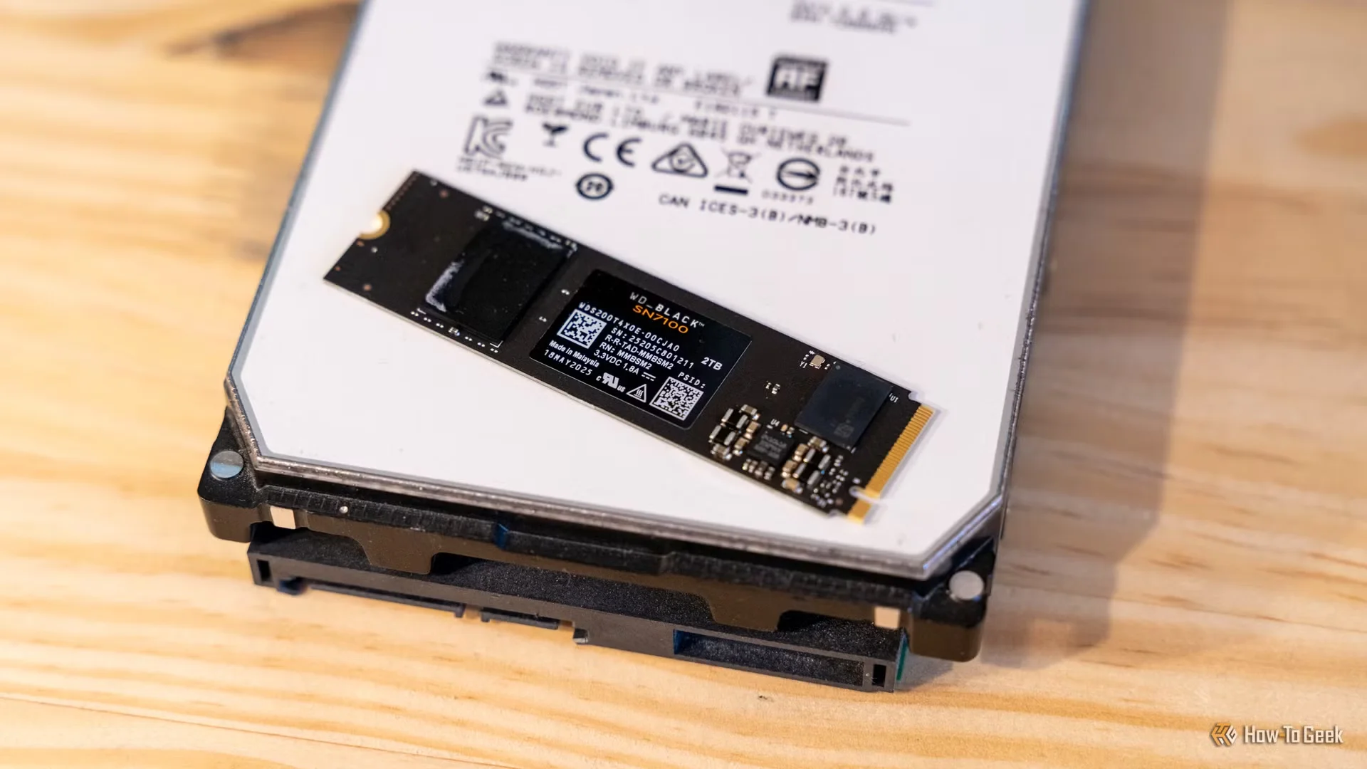 2026년 하드웨어의 역설: '올 SSD' PC 빌드가 구시대적 유물이 된 5가지 이유