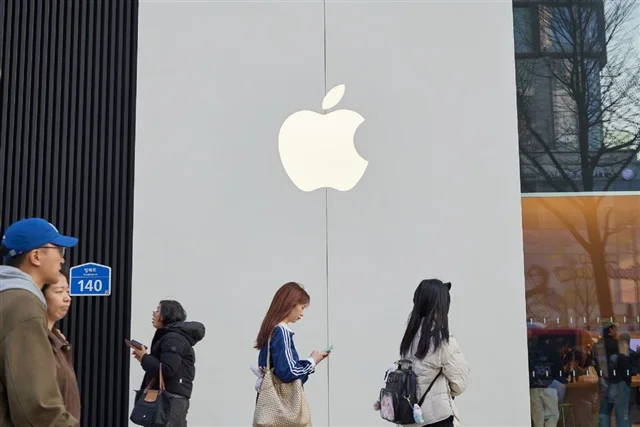 TSMC 3nm 공정 생산 능력 고착화: 애플 맥(Mac) 공급 대란과 2nm GAA 공정 전환의 기술적 상관관계 분석
