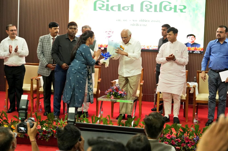 실리콘 캐노피: 구자라트의 하이테크 산림 복원과 데이터 기반 생태 전략